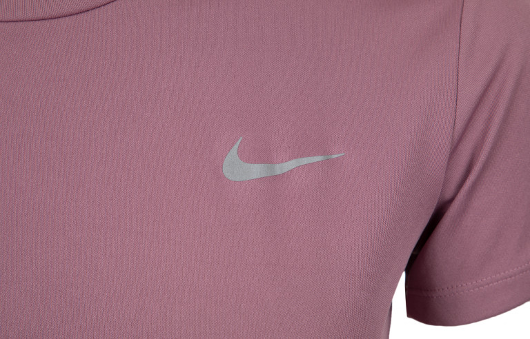 Футболка женская Nike Miler