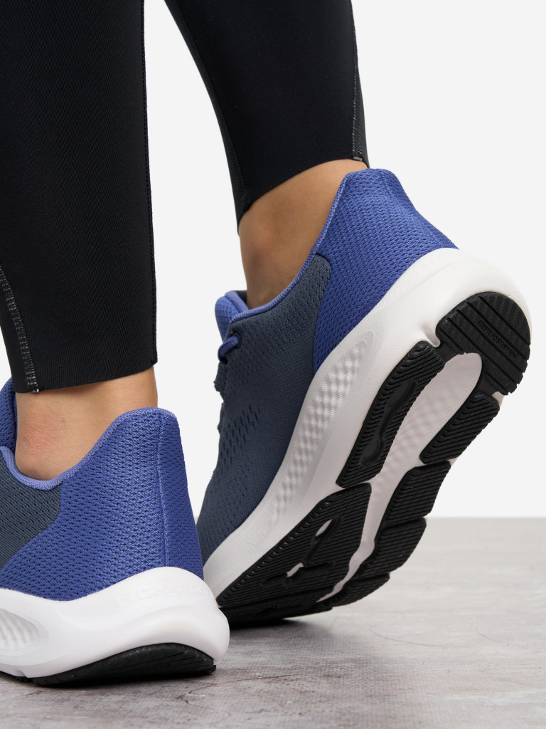 Кроссовки женские Under Armour Charged Pursuit 3