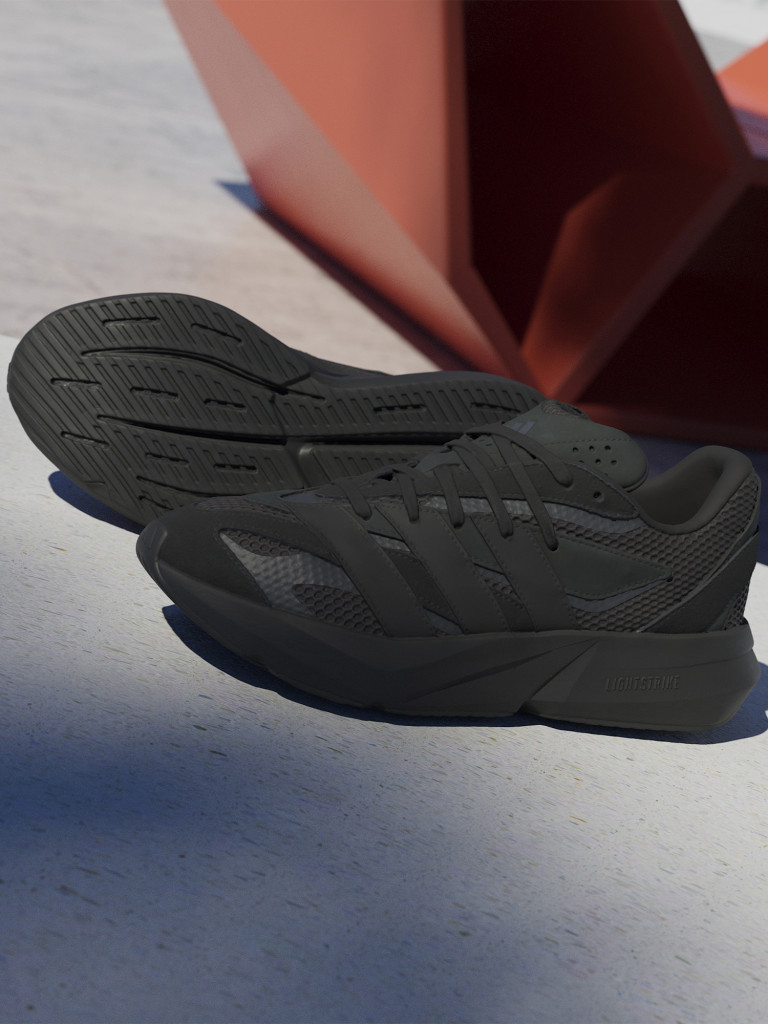 Кроссовки мужские adidas Lightblaze