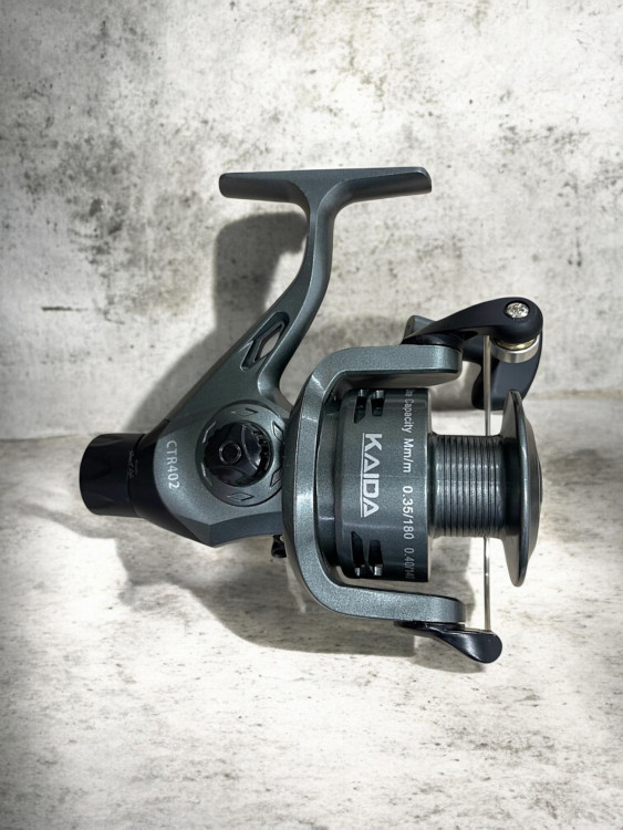 Катушка рыболовная Kaida CTR402-2BB