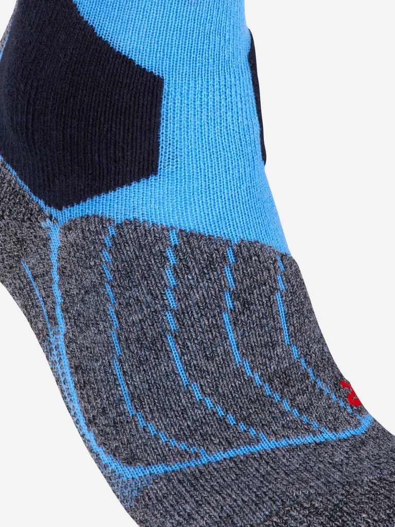 Женские спортивные гольфы FALKE