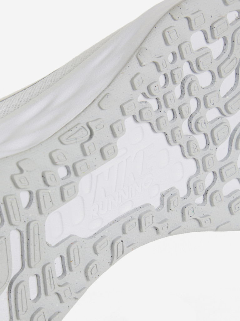 Кроссовки женские Nike Revolution 6 Next Nature