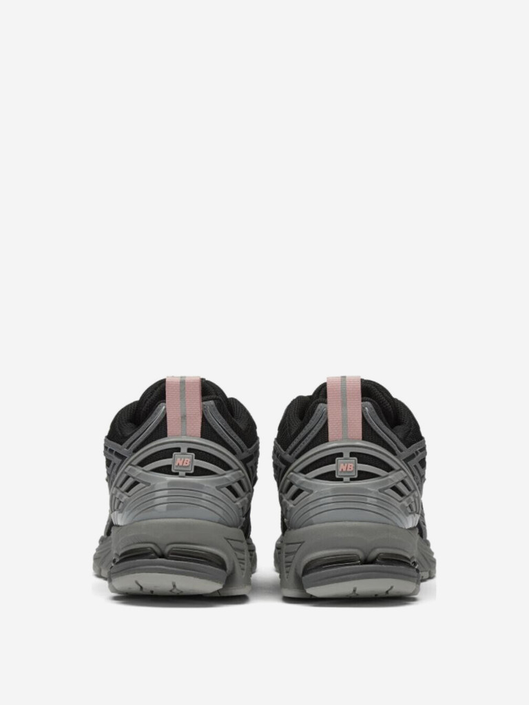 Кроссовки New Balance 1906R