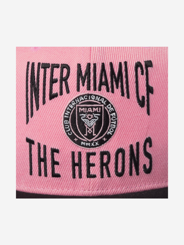 Бейсболка с прямым козырьком MITCHELL NESS HS8189-IMCPINK Inter Miami CF MLS (розовый)