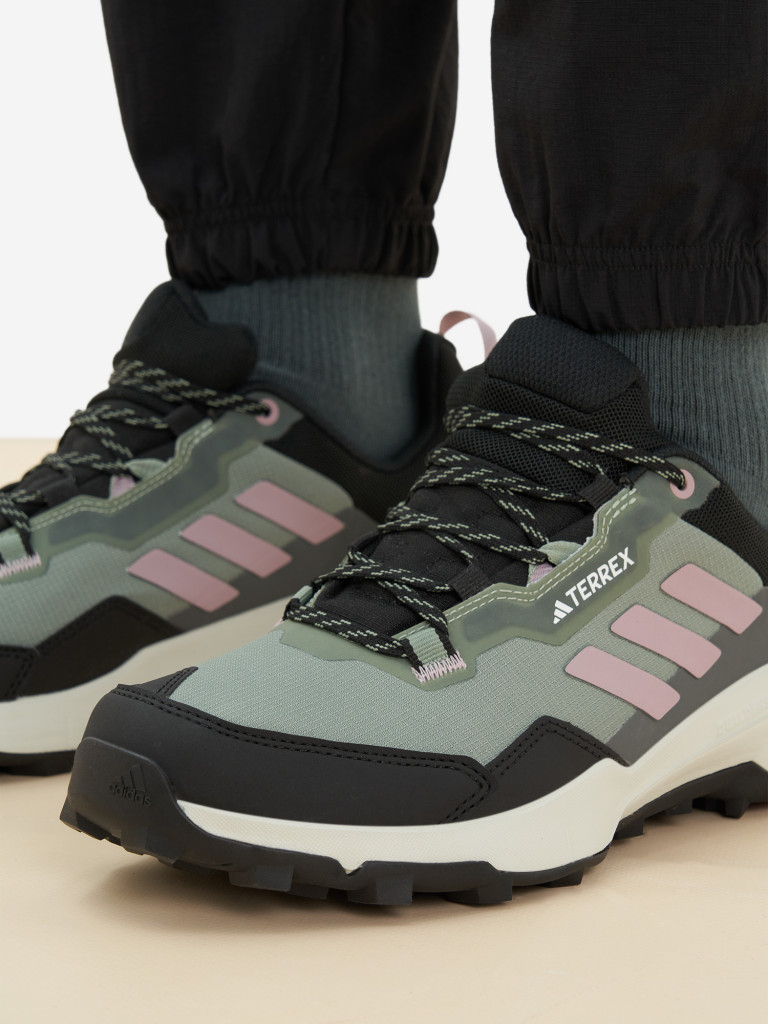 Полуботинки женские adidas Terrex AX4 GTX