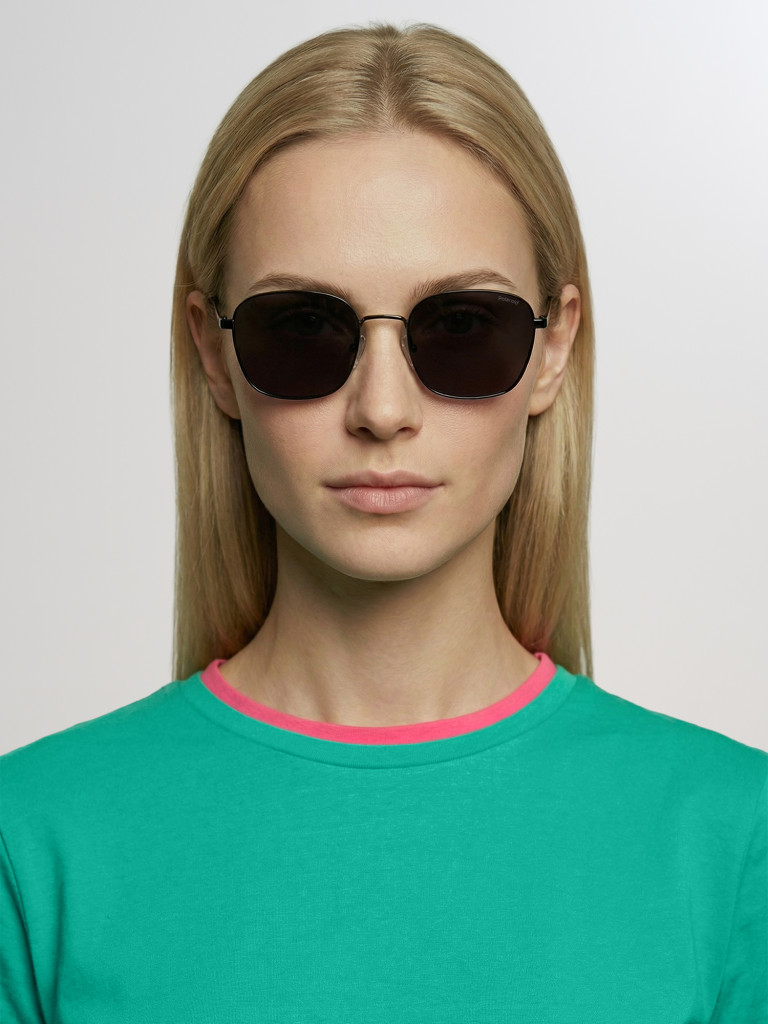 Солнцезащитные очки Polaroid