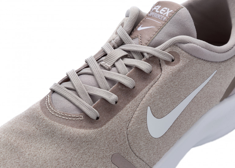 Nike flex experience 8 beige on sale