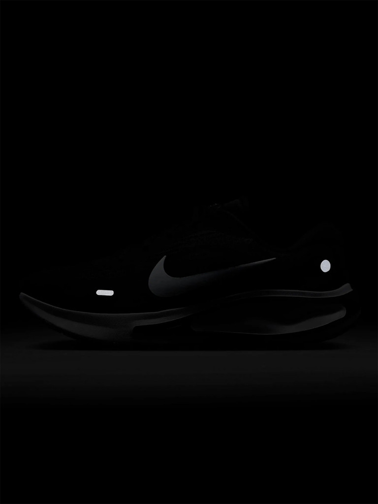 Кроссовки мужские Nike