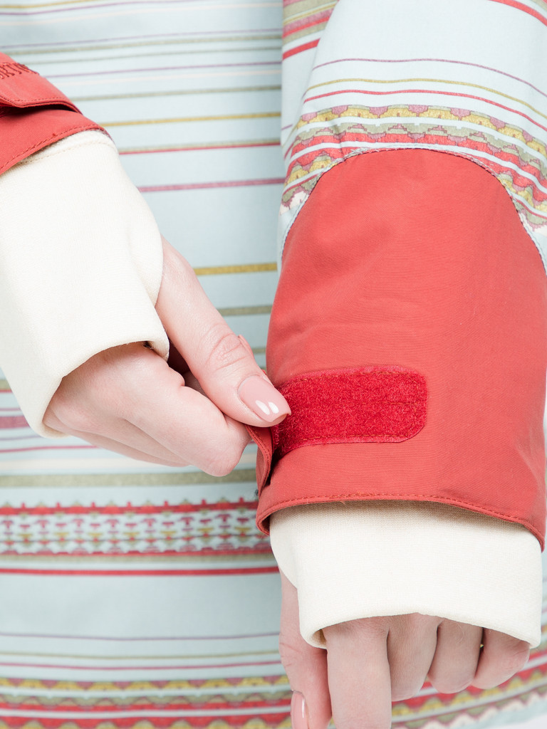 Куртка сноубордическая женская Burton Lelah