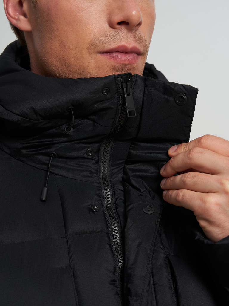 Пальто пуховое мужское Jack Wolfskin Icy Hill