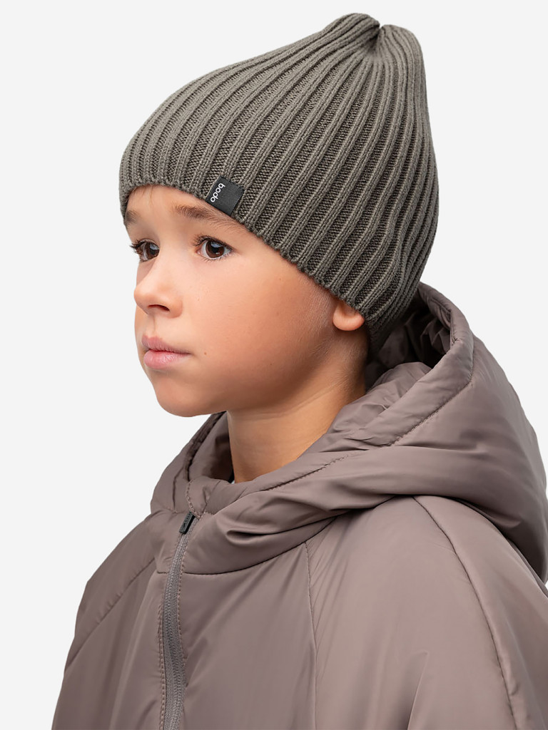 Вязанная шапка bodo