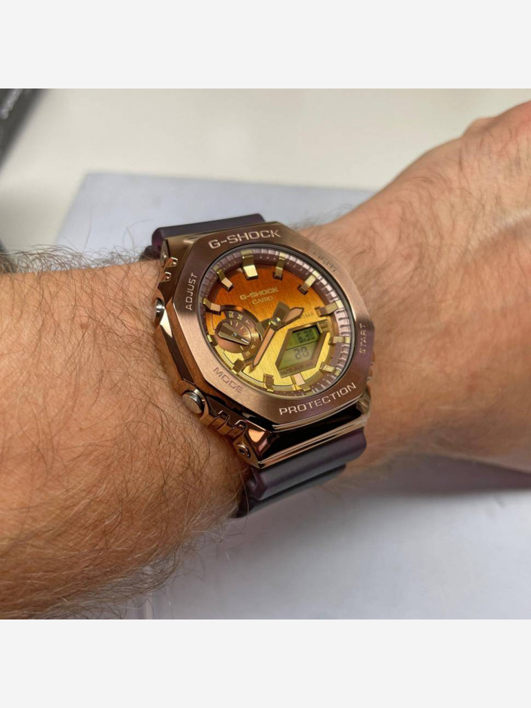 Спортивные часы CASIO G-SHOCK GM-2100CL-5A