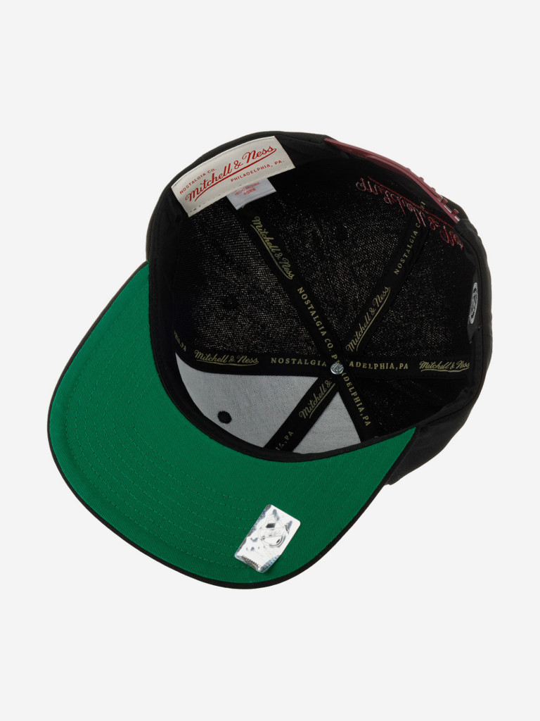 Бейсболка с прямым козырьком MITCHELL NESS 6HSSLD21213-CAVBLCK Colorado Avalanche NHL (черный)