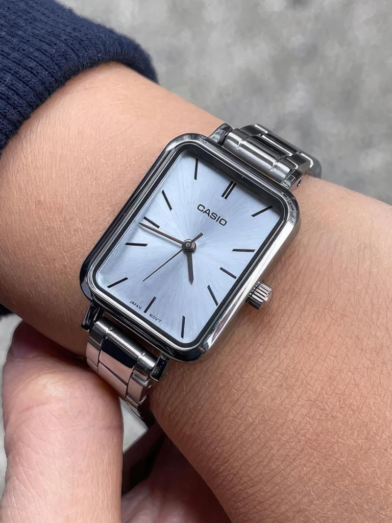 Наручные часы CASIO