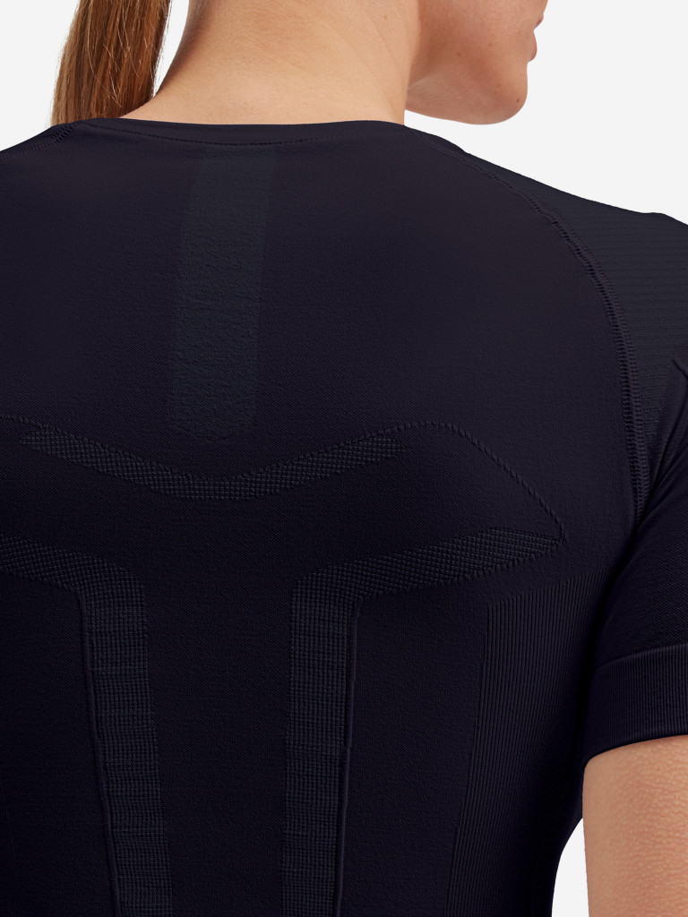 Женская спортивная футболка FALKE