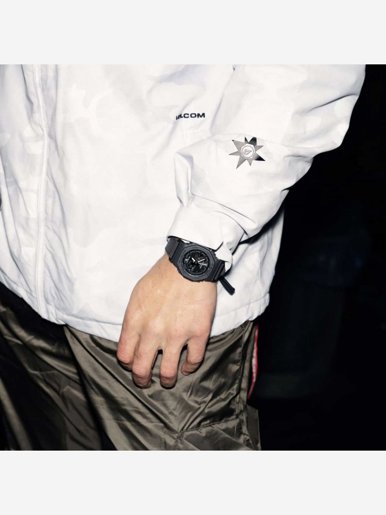 Спортивные часы CASIO G-SHOCK GA-B2100CT-1A5