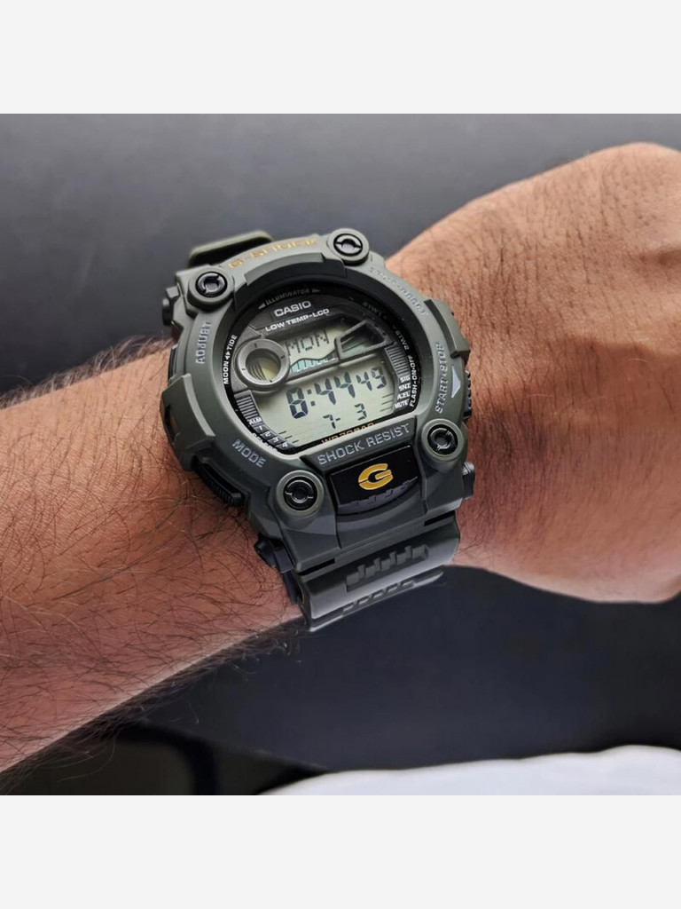 Спортивные часы CASIO G-SHOCK G-7900-3D