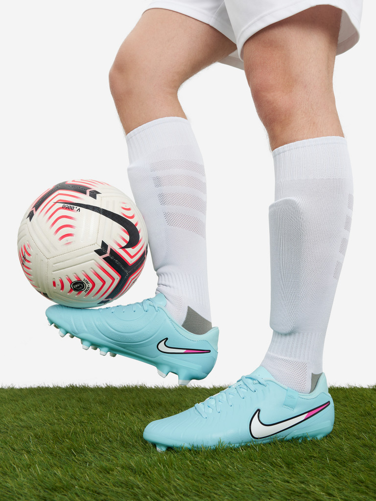 Бутсы мужские Nike Tiempo Legend 10 Academy FG