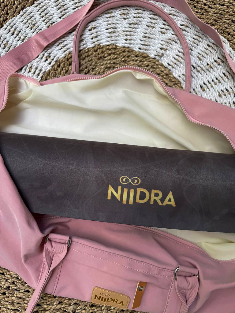 Сумка спортивная NiiDRA розовая