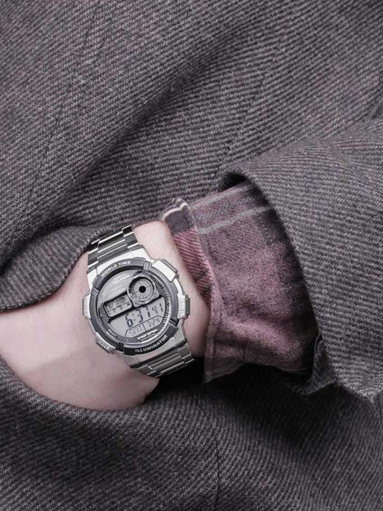 Наручные часы Casio AE-1000WD-1A