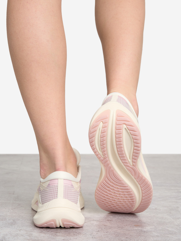Кроссовки женские Li-Ning Yueying 4