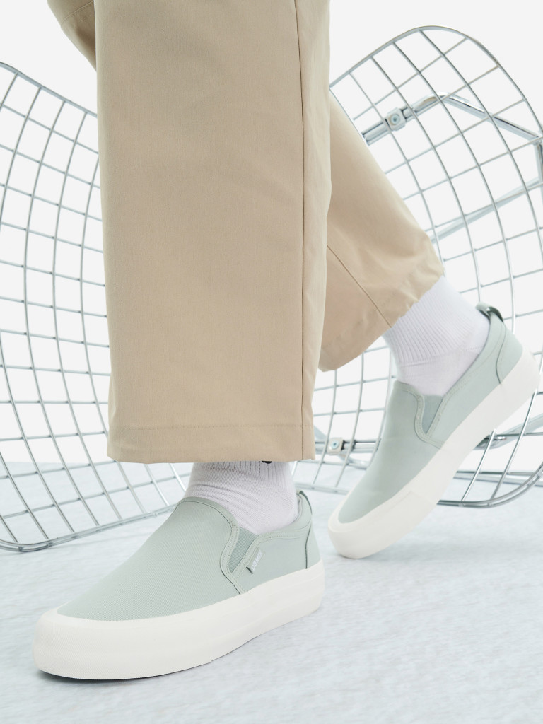 Слипоны женские Demix Compas