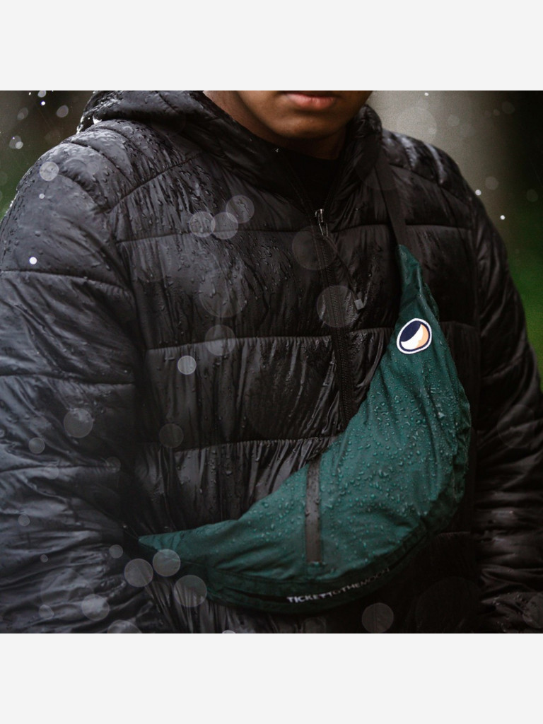 Сумка TICKET TO THE MOON sling bag Water Resistant, Green