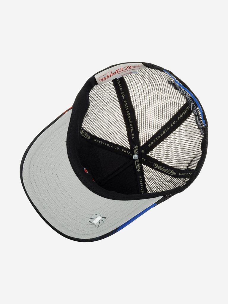 Бейсболка с сеточкой MITCHELL NESS HHSS2993-NYKYYPPPBLCK New York Knicks NBA