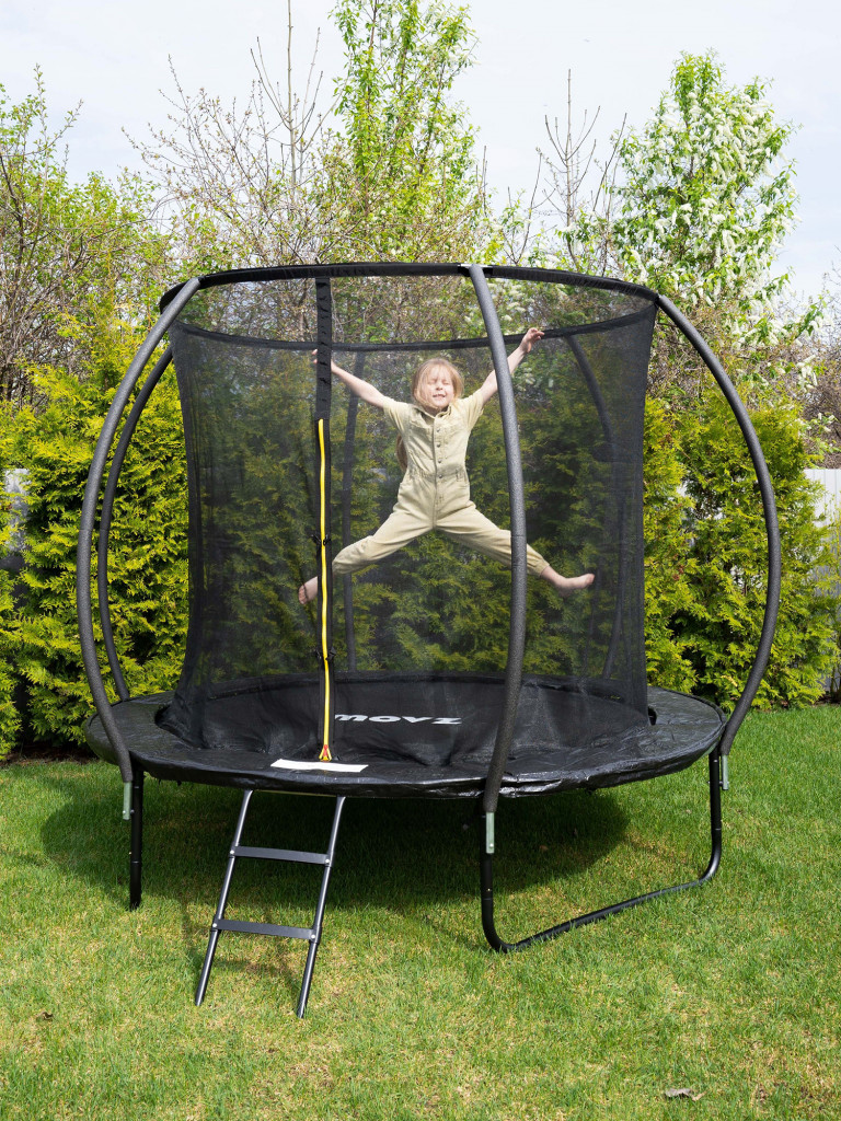 Батут уличный 250 см с защитной сеткой