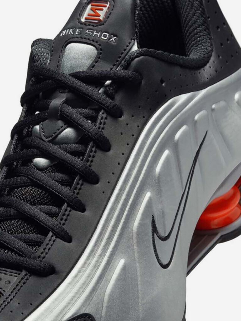 Кроссовки Nike Shox R4