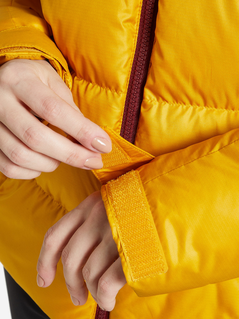 Пуховик женский Marmot Guides Down Hoody