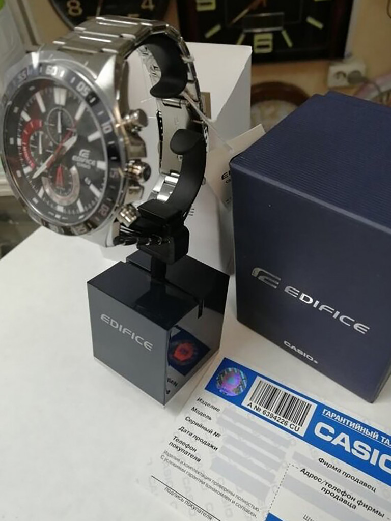 Спортивные часы CASIO EDIFICE EFV-620D-1A4VUEF