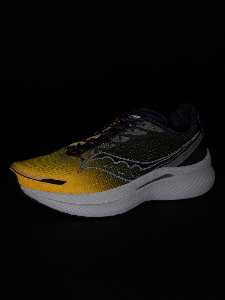 Кроссовки мужские Saucony Endorphin Speed 3