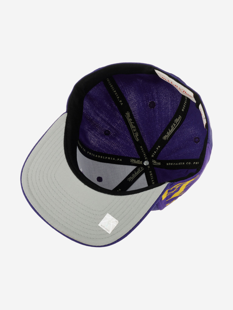 Бейсболка с прямым козырьком MITCHELL NESS HHSF2990-LALYYPPPPURP Los Angeles Lakers NBA (фиолетовый)