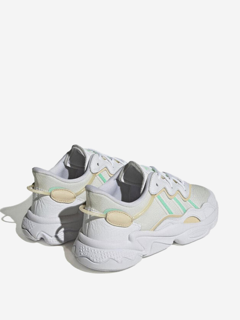 Кроссовки Adidas Ozweego
