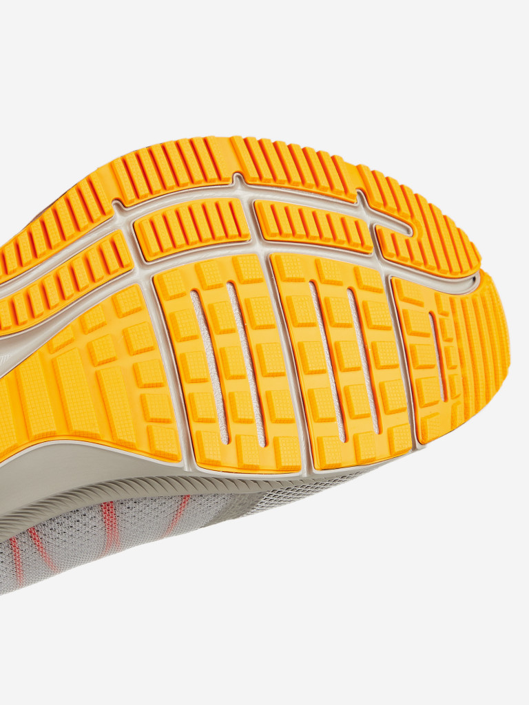 Кроссовки мужские Nike Quest 4