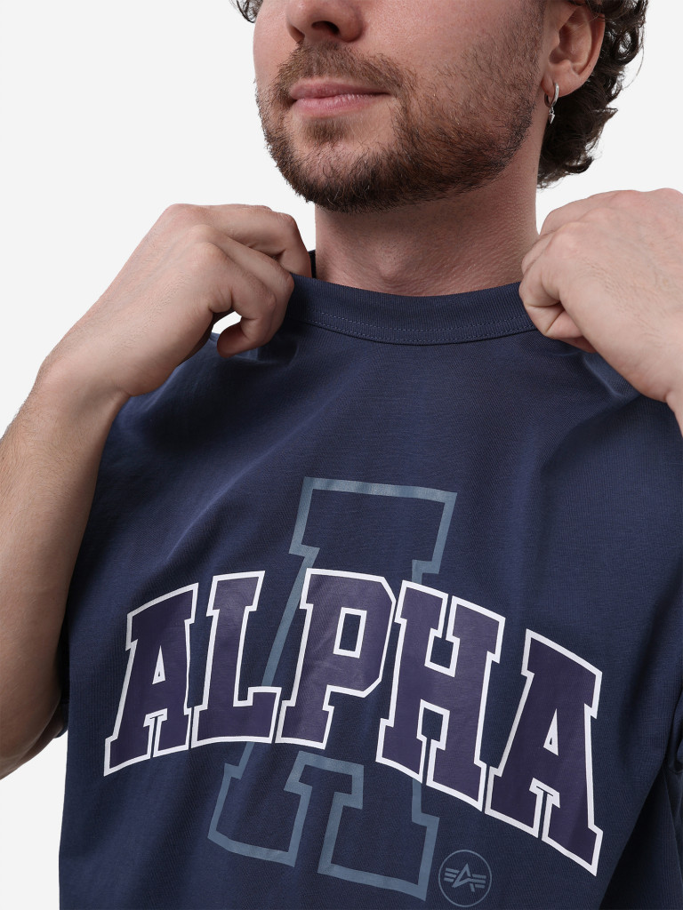 Футболка Relaxed Collegiate A Alpha Industries