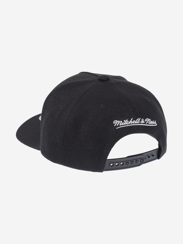 Бейсболка MITCHELL NESS HP10055-LALBLCK Los Angeles Lakers NBA (черный)