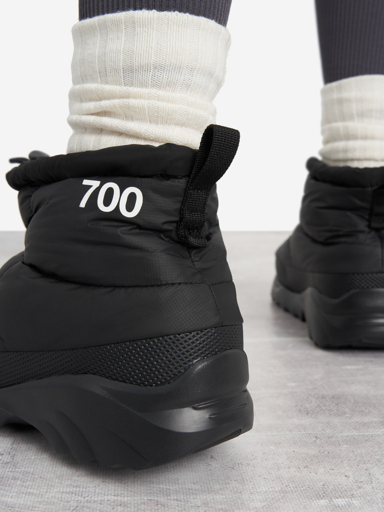 Ботинки утепленные The North Face Nuptse Traction Chukka