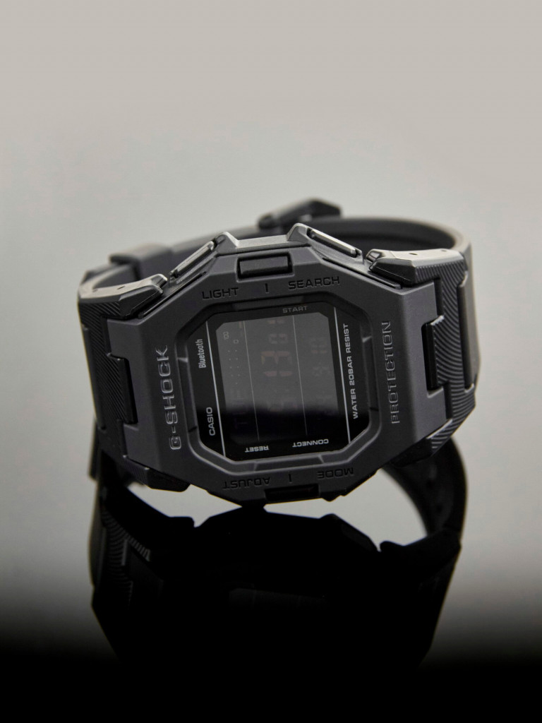 Спортивные часы CASIO G-SHOCK GD-B500-1