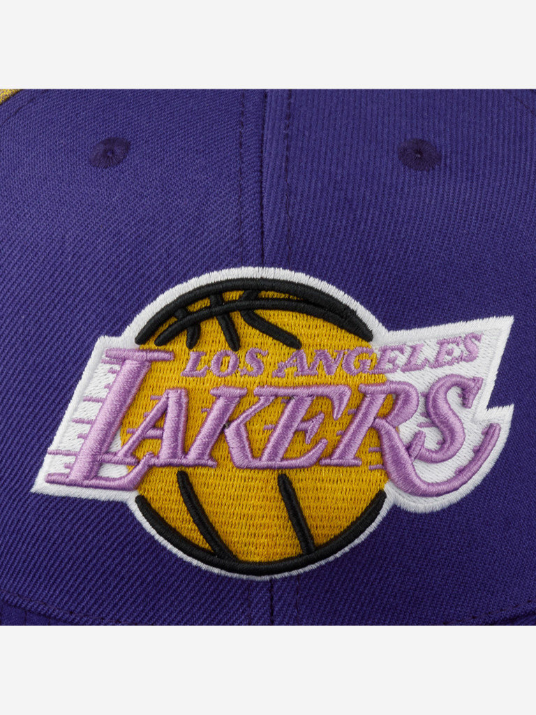 Бейсболка с прямым козырьком MITCHELL NESS HHSF2990-LALYYPPPPURP Los Angeles Lakers NBA (фиолетовый)