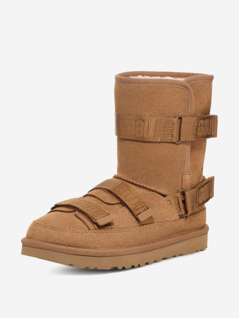 Сапоги утепленные UGG Classic Short Hybrid