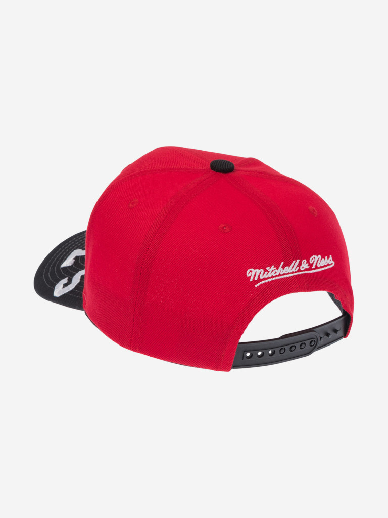 Бейсболка MITCHELL NESS HP10368-CBURED1 Chicago Bulls NBA (красный)