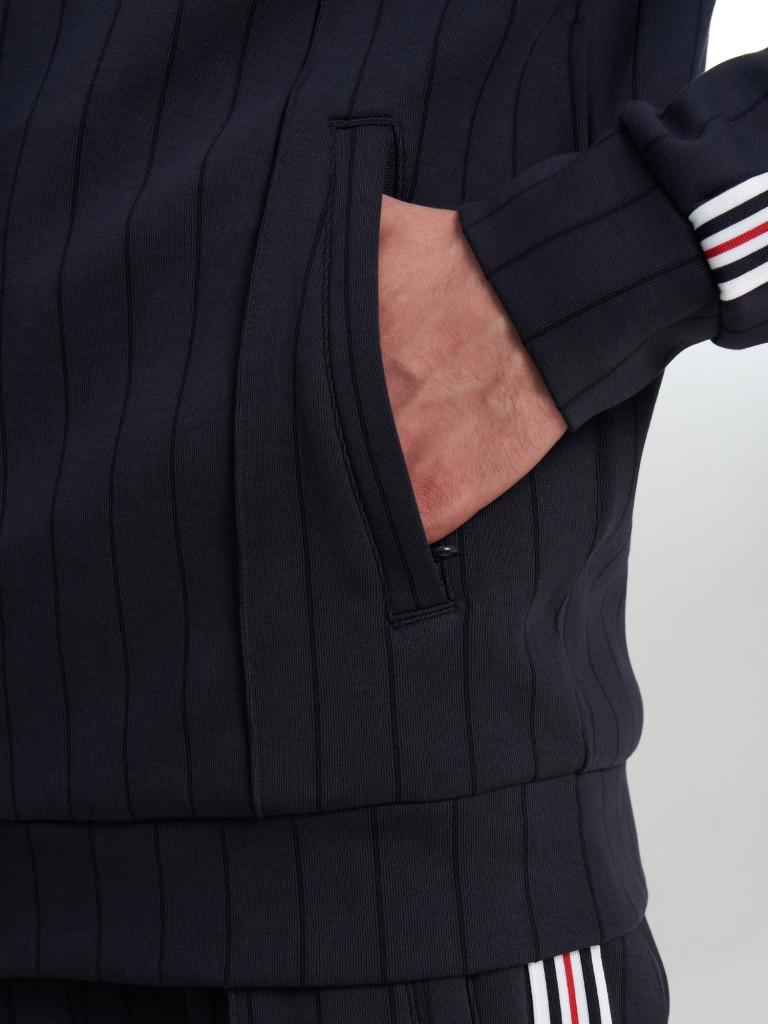 Толстовка мужская FILA