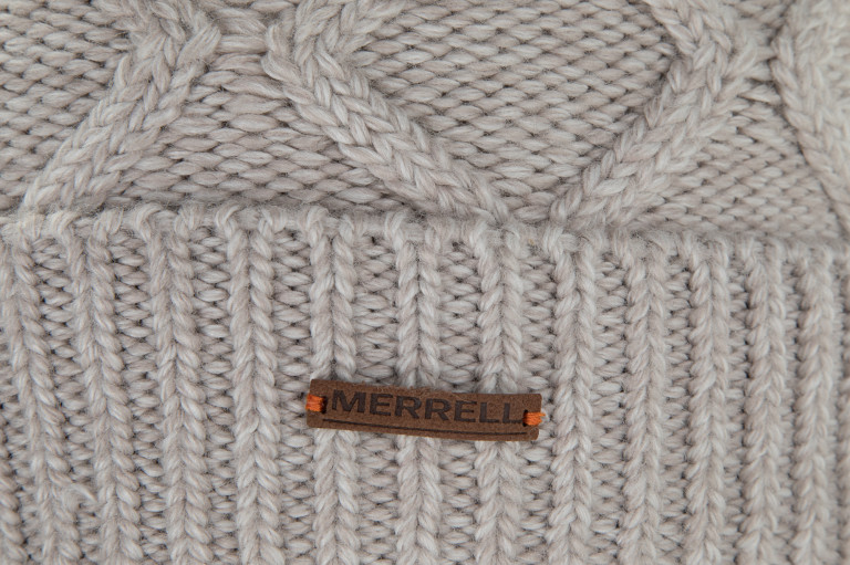 Шапка женская Merrell