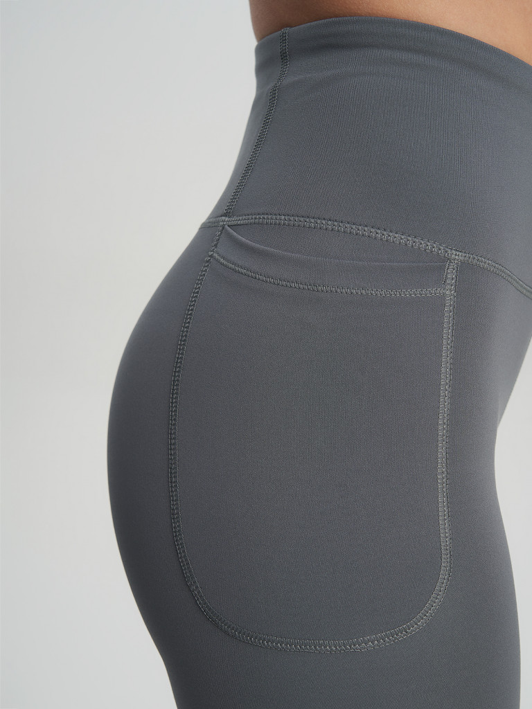 Велосипедки женские Under Armour Motion