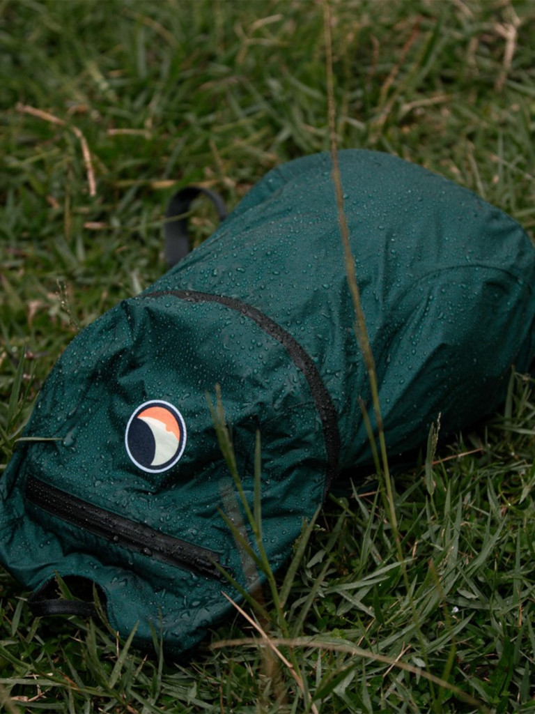 Рюкзак TICKET TO THE MOON Mini 15L water resistant, dark green