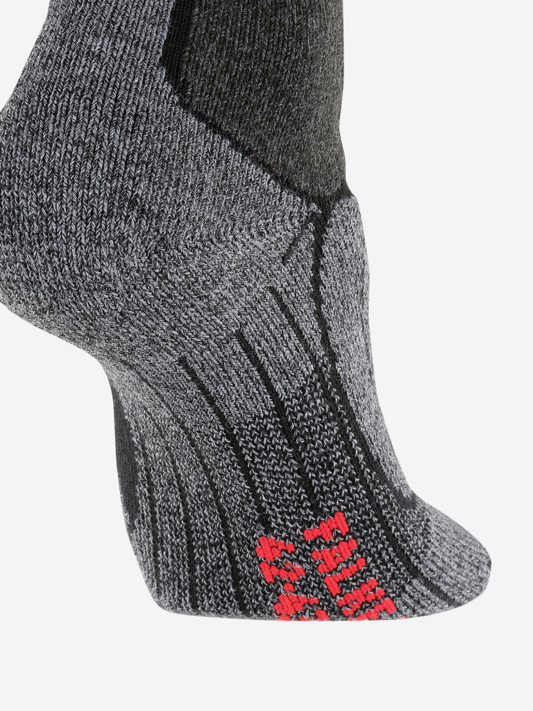 Мужские спортивные гольфы FALKE