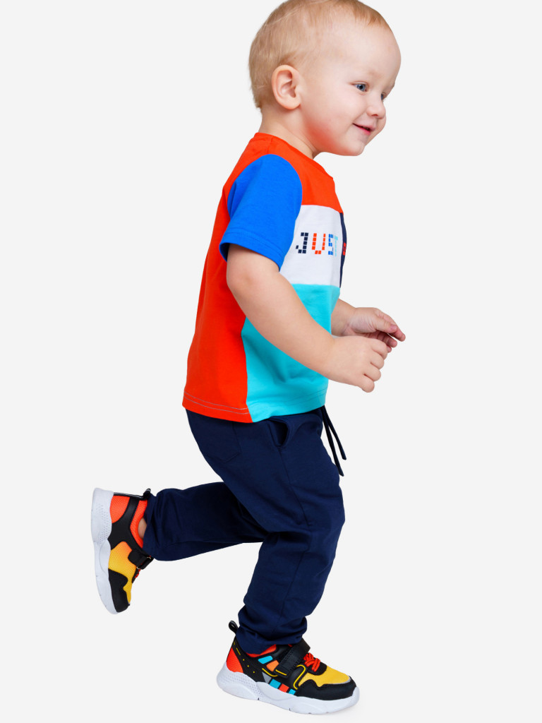 Комплект для мальчиков: футболка, брюки PlayToday