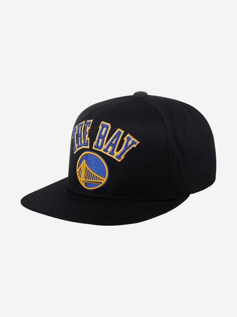 Бейсболка с прямым козырьком MITCHELL NESS HHSS1100-GSWYYPPPBLCK Golden State Warriors NBA (черный)